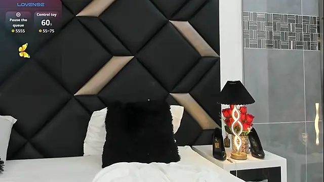 Snapshot of XimenaCosta chatting on July 16, 12:35 pm XimenaCosta online show from July 16, 12:35 pm