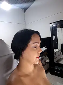 karly hot  online show from April 7, 11:50 pm