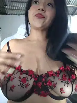Snapshot of karly_hot_ chatting on July 12, 10:32 pm karly hot online show from July 12, 10:32 pm
