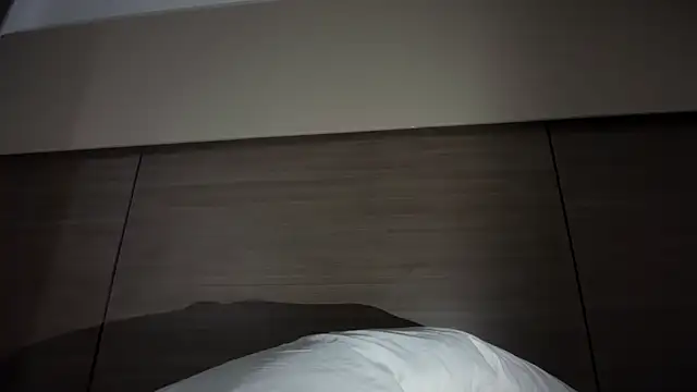 Snapshot of Liiz_01 chatting on November 25, 2:56 am Liiz 01 online show from November 25, 2:56 am