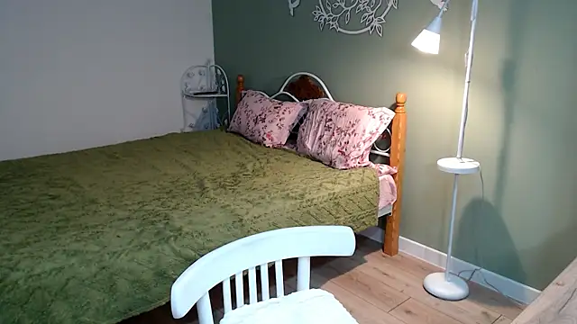 MillyBoo0 online show from June 15, 9:36 pm