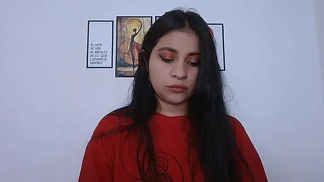 ValerieLove  online show from March 8, 6:33 pm