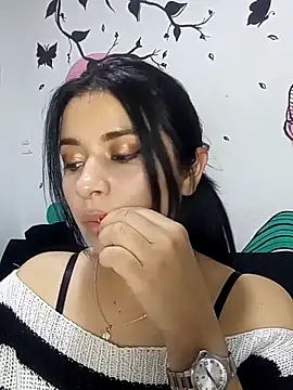 Snapshot of ValerieLove_ chatting on September 20, 7:41 pm ValerieLove online show from September 20, 7:41 pm