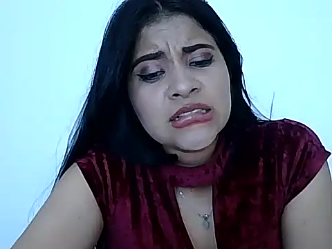 ValerieLove  online show from November 10, 7:30 pm