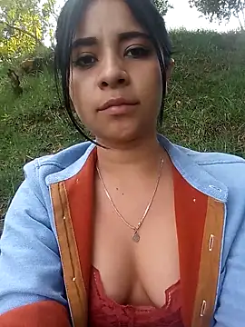 ValerieLove  online show from November 17, 6:01 pm