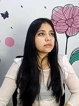 Snapshot of ValerieLove_ chatting on October 11, 8:10 pm ValerieLove online show from October 11, 8:10 pm