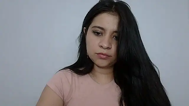 ValerieLove  online show from March 25, 10:52 pm