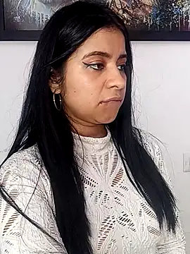 ValerieLove  online show from November 3, 7:50 pm