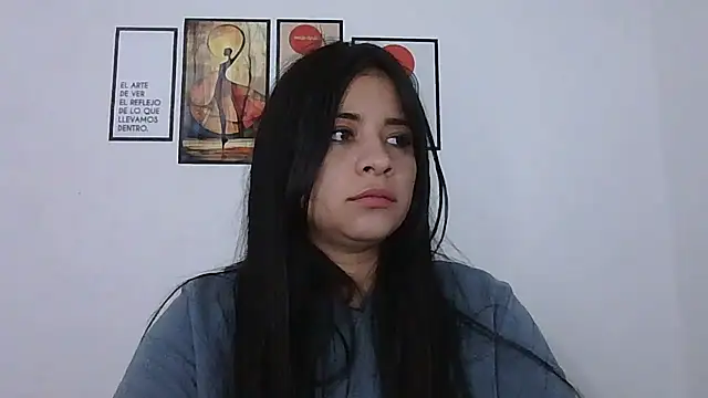 ValerieLove  online show from February 17, 11:51 am