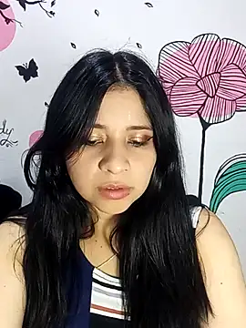 Snapshot of ValerieLove_ chatting on September 26, 7:10 pm ValerieLove online show from September 26, 7:10 pm