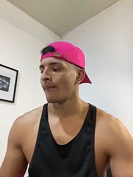 Snapshot of Smith_Fitness chatting on May 1, 3:17 pm Smith Fitness online show from May 1, 3:17 pm