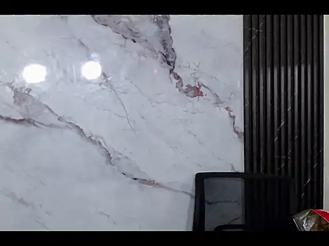 Penelopee Rouse online show from February 19, 7:33 pm