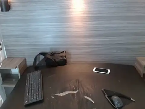 Snapshot of Penelopee_Rouse chatting on November 24, 7:25 pm Penelopee Rouse online show from November 24, 7:25 pm