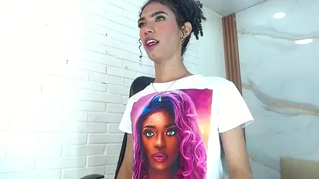 Snapshot of Penelopee_Rouse chatting on October 10, 7:36 pm Penelopee Rouse online show from October 10, 7:36 pm