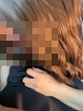 Snapshot of eru2025 chatting on October 30, 5:28 am eru2025 online show from October 30, 5:28 am