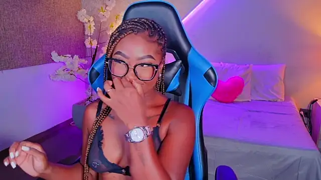 Snapshot of Kishalove_ chatting on July 20, 10:50 am Kishalove online show from July 20, 10:50 am