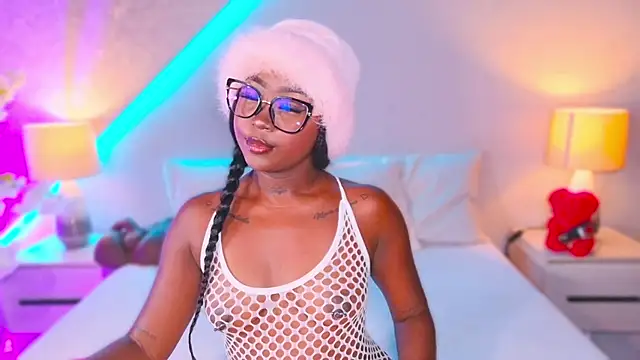 Kishalove  online show from April 22, 10:55 am