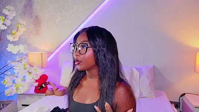 Snapshot of Kishalove_ chatting on June 16, 10:04 am Kishalove online show from June 16, 10:04 am