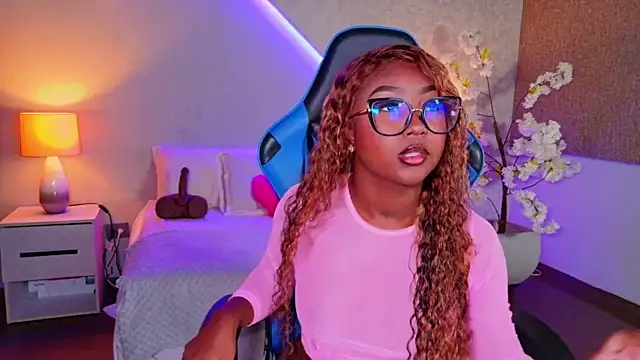 Snapshot of Kishalove_ chatting on June 27, 10:21 am Kishalove online show from June 27, 10:21 am