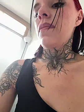 Meganreed  online show from November 20, 10:09 pm