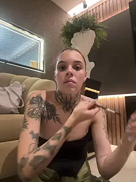 Meganreed  online show from May 26, 9:24 pm