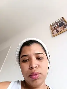 MadissonRizz online show from November 2, 9:20 pm