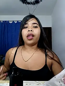 MadissonRizz online show from November 1, 12:39 am