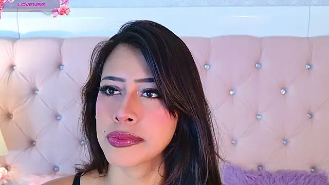 CaterinaRomano online show from February 5, 2:24 pm