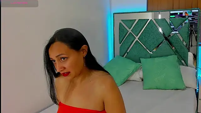 Anthonellacandy online show from October 2, 7:06 pm
