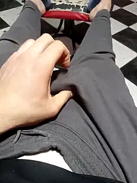 anis3g4 online show from March 1, 12:10 am