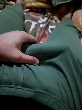 anis3g4 online show from November 14, 1:26 pm