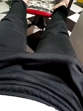 anis3g4 online show from December 4, 10:31 pm