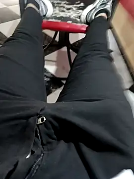 anis3g4 online show from November 4, 12:31 pm