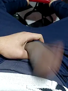 anis3g4 online show from March 5, 10:37 pm