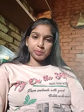 Snapshot of Yatiksha_Beby chatting on October 18, 8:16 am Yatiksha Beby online show from October 18, 8:16 am