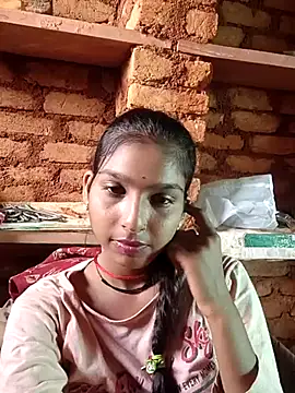 Snapshot of Yatiksha_Beby chatting on September 18, 6:38 am Yatiksha Beby online show from September 18, 6:38 am