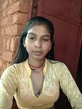 Snapshot of Yatiksha_Beby chatting on September 22, 6:41 am Yatiksha Beby online show from September 22, 6:41 am