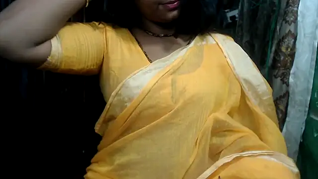 Snapshot of DearKimmi chatting on March 4, 8:16 pm DearKimmi online show from March 4, 8:16 pm