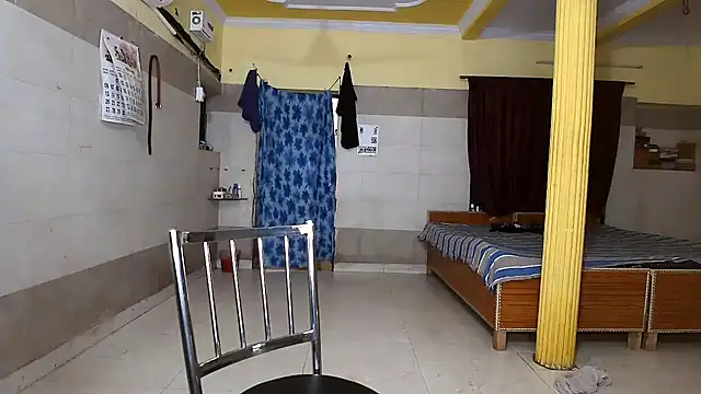 DearKimmi online show from March 14, 5:41 pm