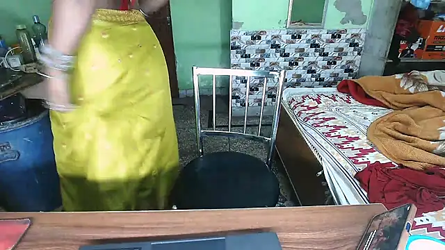 DearKimmi online show from January 31, 7:12 pm