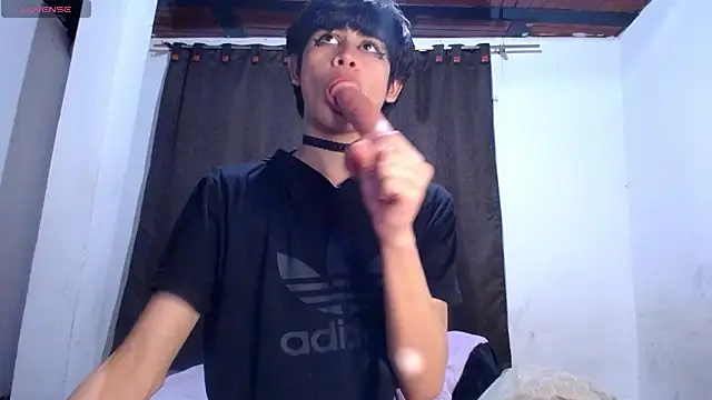 DaraKat18 online show from December 14, 8:09 am