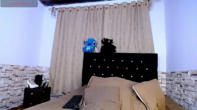 DaraKat18 online show from January 12, 8:43 am