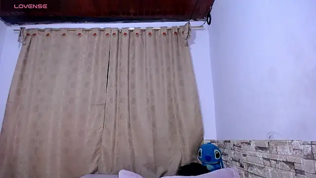 DaraKat18 online show from February 22, 10:44 pm