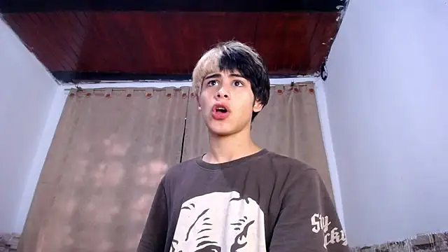 DaraKat18 online show from March 9, 10:02 pm