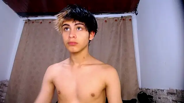 DaraKat18 online show from March 7, 11:32 pm