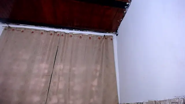 DaraKat18 online show from March 13, 10:15 pm