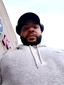 tripping385 online show from September 15, 11:05 pm