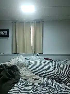 tripping385 online show from March 8, 5:38 pm