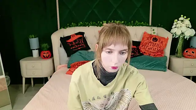 Beverly Gomes online show from October 18, 5:31 am