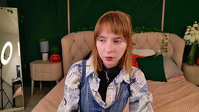 Beverly Gomes online show from October 20, 3:45 pm